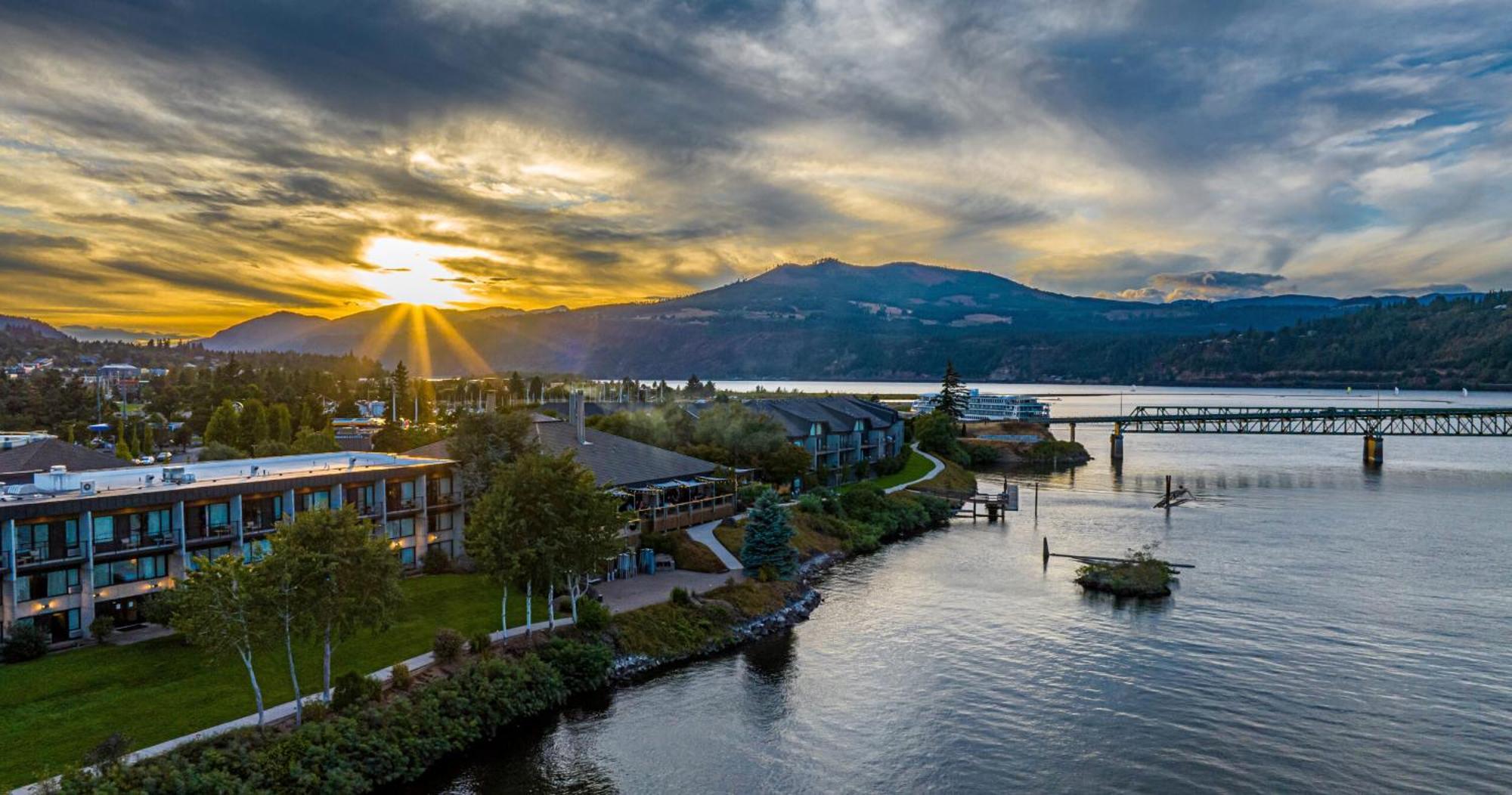 Best Western Plus Hood River Inn Kültér fotó